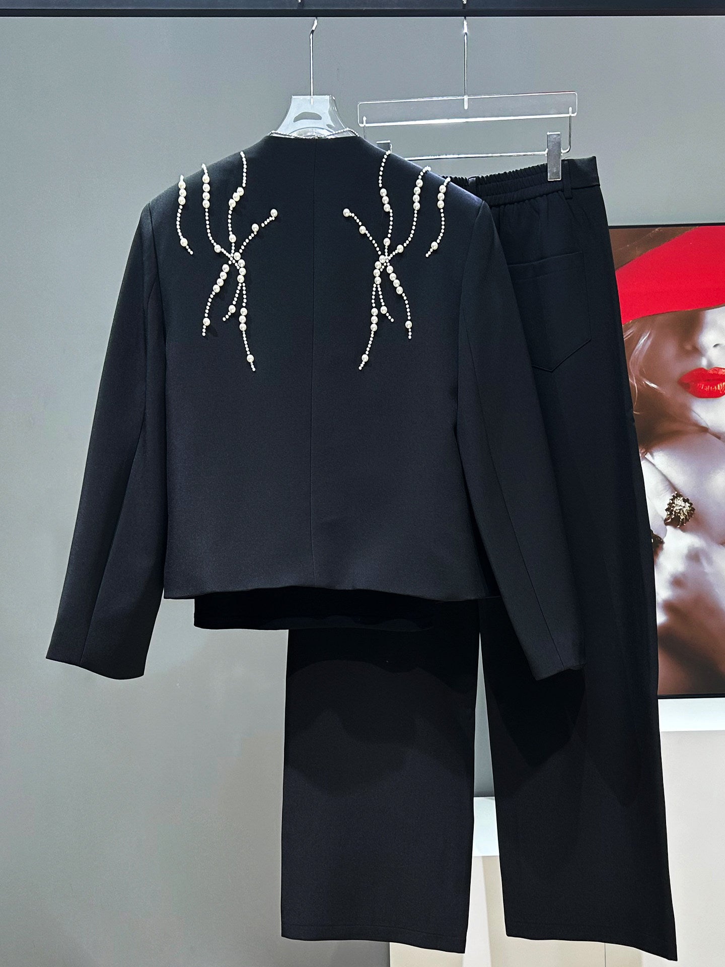 Pearl Short Jacket & Wide-Leg Straight Trousers Setup WN23966