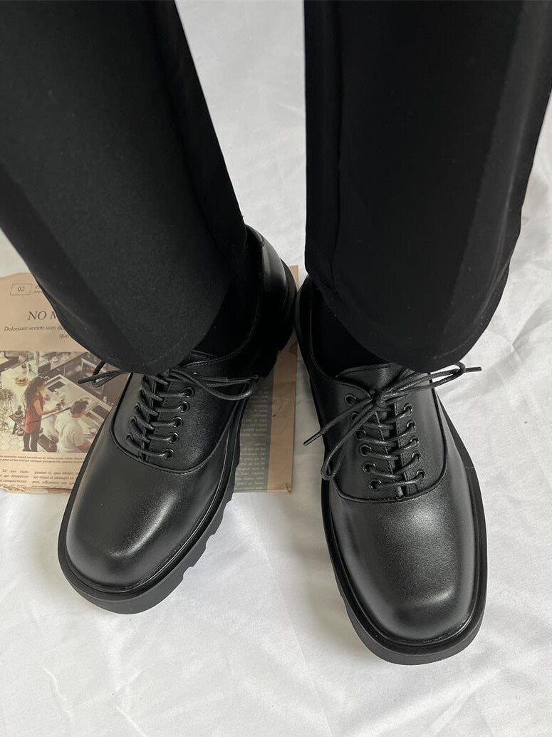 Lace Up Thick Sole Classic Round Toe Shoes WN24569