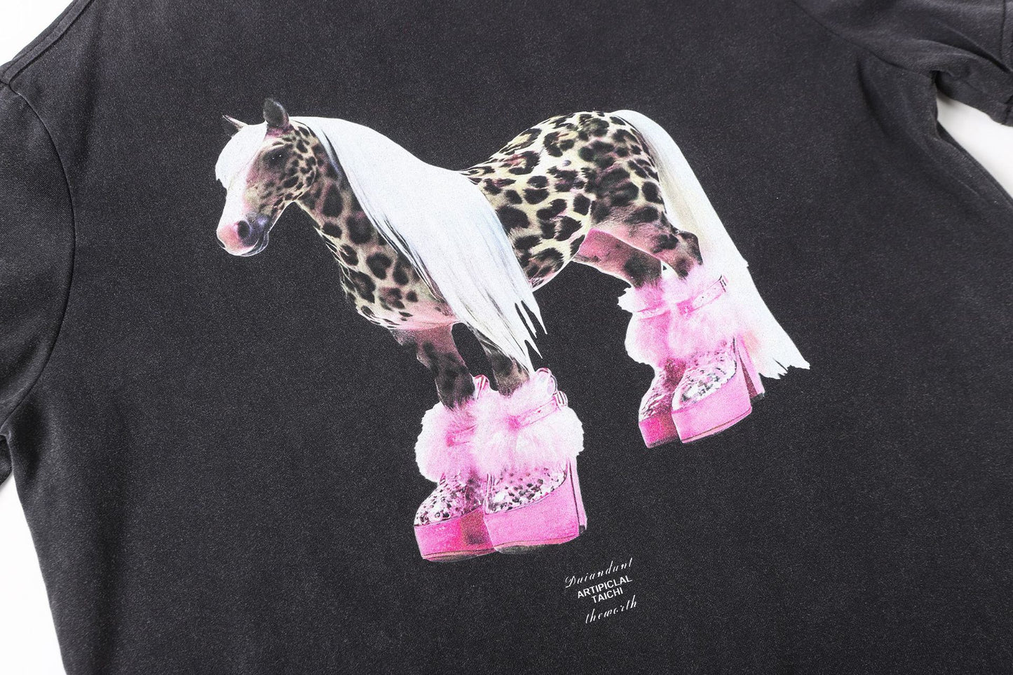 Leopard Horse Print Fake Layered Long Sleeve T-Shirt WN25784