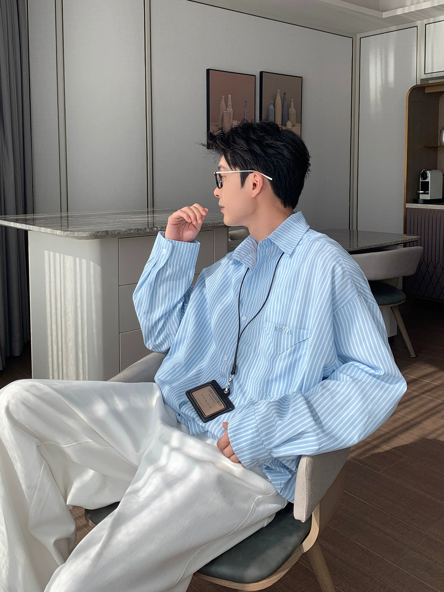 Vertical Stripe Waist-Fit Cotton Long Sleeve Shirt WN20474