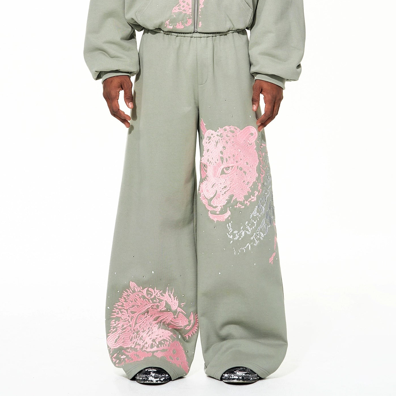 Leopard Embroidery Fleece Lining Thick Fur Patchwork Hoodie & Pants Setup WN22653