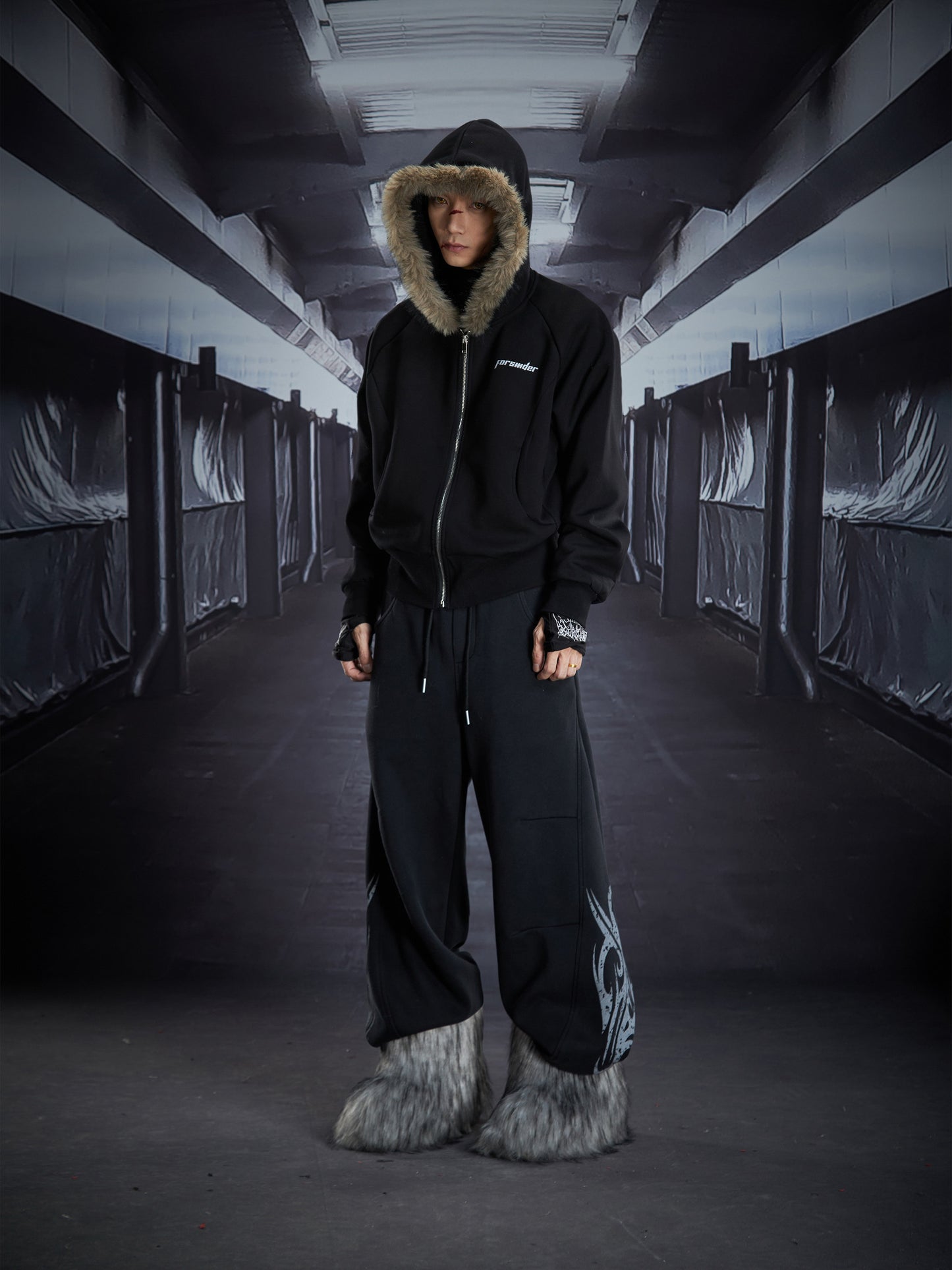 Fake Fur Deconstructed Cropped Zipper Hoodie WN22827