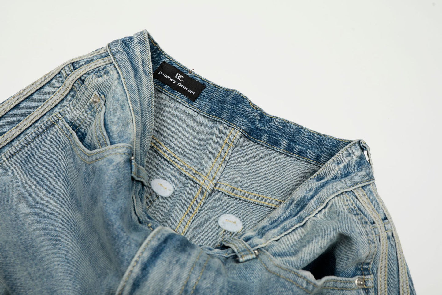 Washed Side Stripe Curved Denim Jeans WN26151