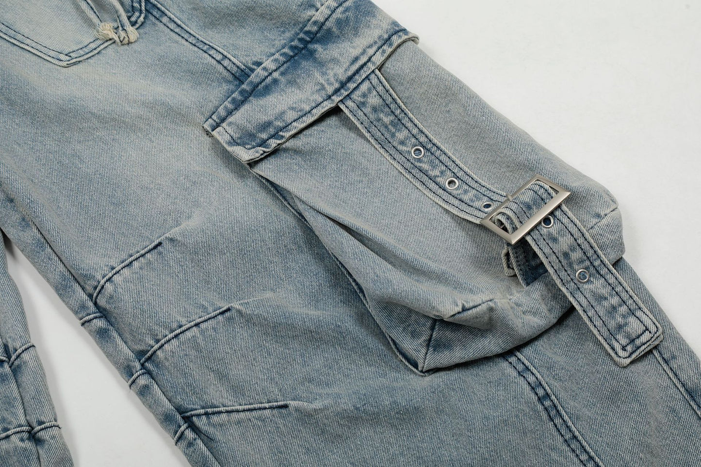 Heavy Wash Damage Pocket Cargo Denim Jeans WN14167