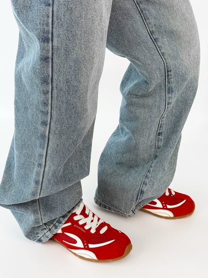 Thin Sole Lightweight Mesh Design Sneakers WN19167