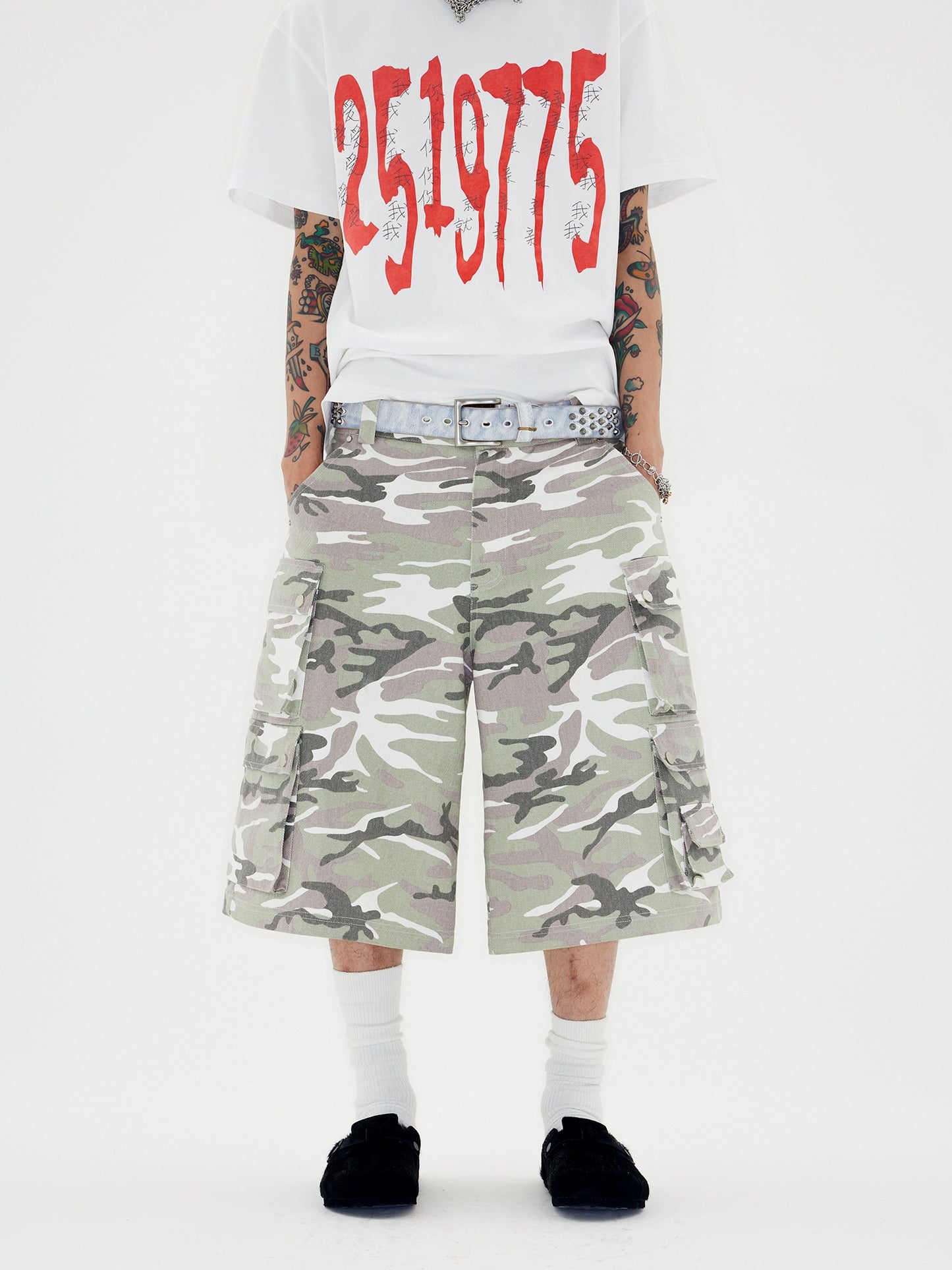 Camouflage Design Canvas Cargo Half Pants WN19105