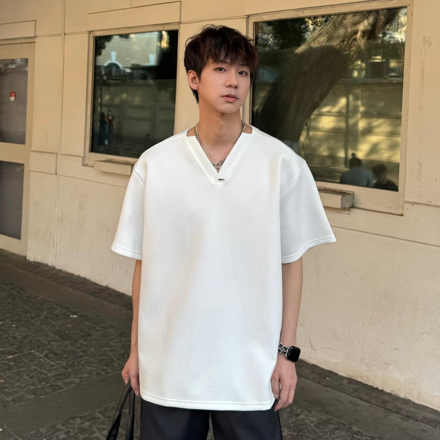 Oversize V-Neck Short Sleeve T-ShirtWN25321