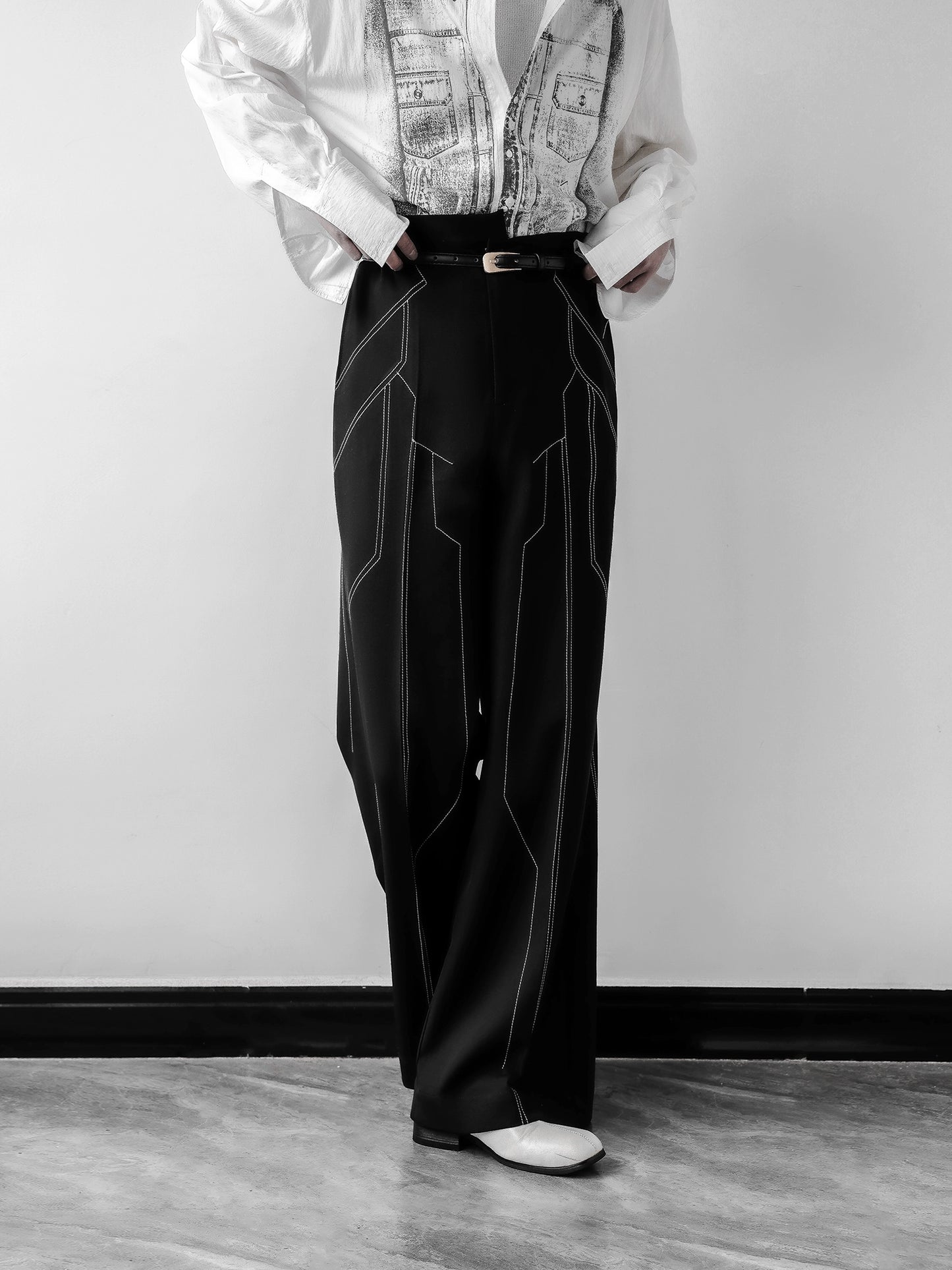 Contrast-Stitch Wide-Leg Trousers WN11895