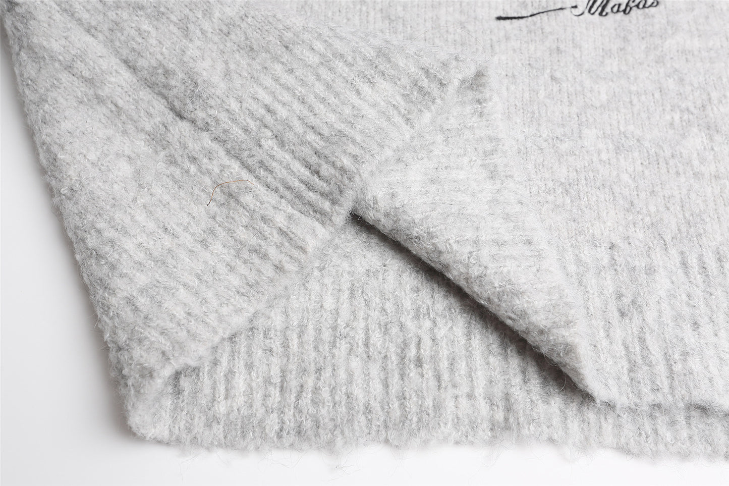 Christmas Dog Embroidery Knit Sweater WN26843
