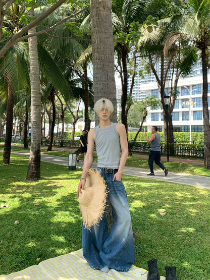 Scimitar Cut Damage Wide Leg Denim Jeans WN19732