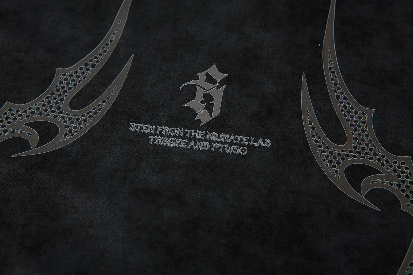 Suede Graffiti Print Oversize Short Sleeve T-Shirt WN15117