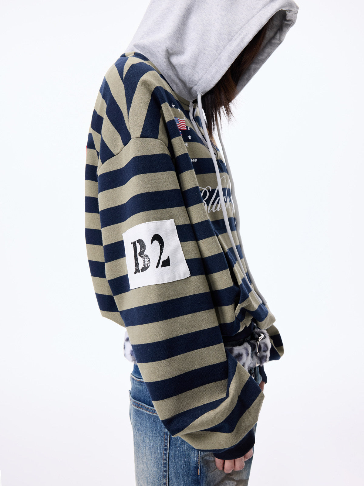 Stripe Print Drawstring Oversize Pullover Hoodie WN27361