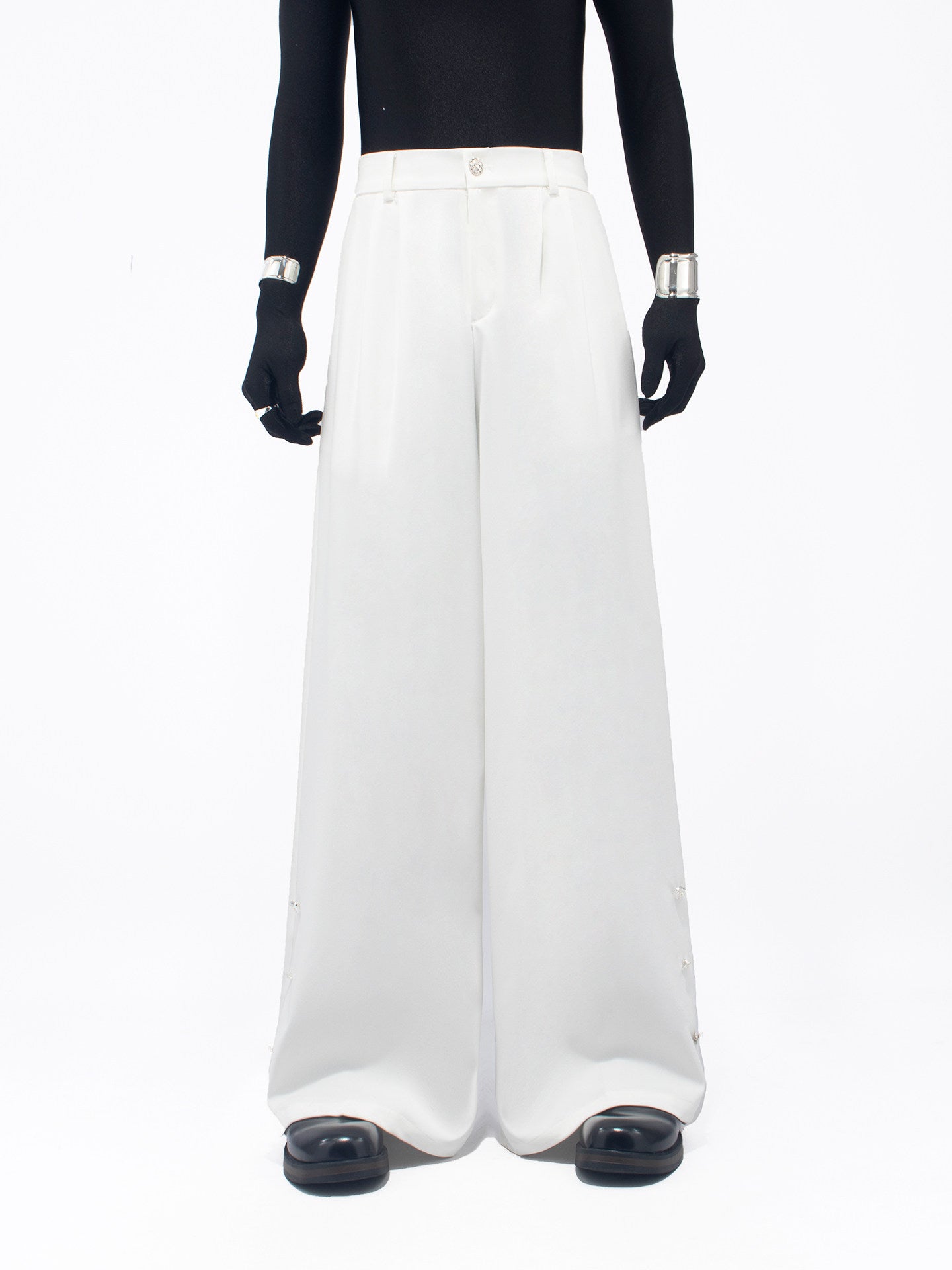 Metal Button Design Wide Leg Trousers WN23746
