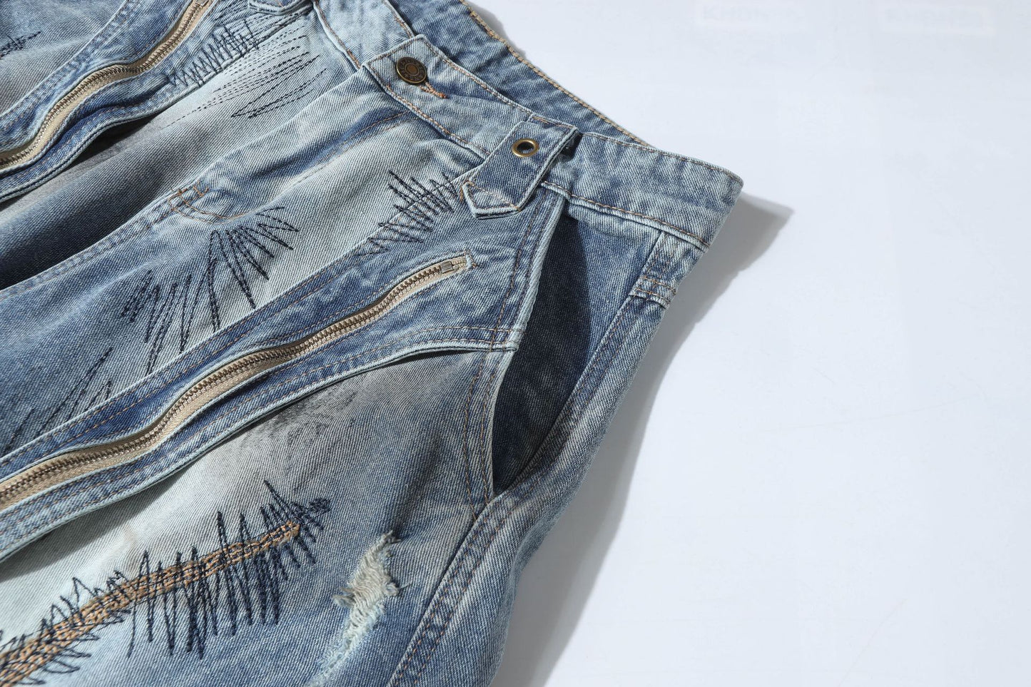 Washed Curved Wide Leg Denim Jeans WN16531