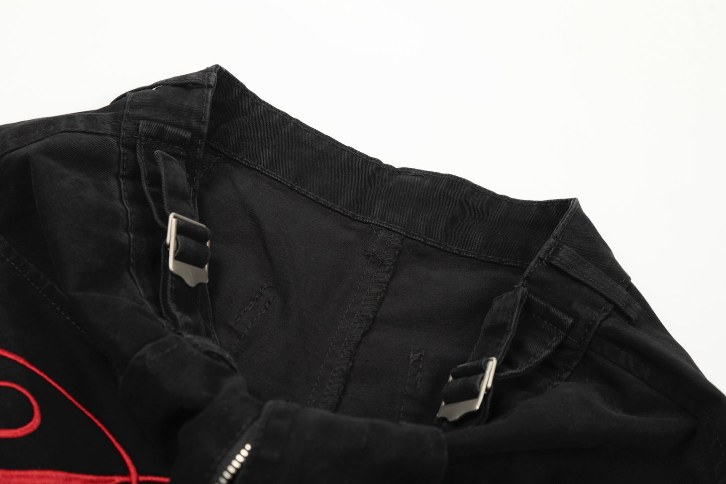 Metal Buckle Logo Print Cargo Cropped Half Pants WN25755