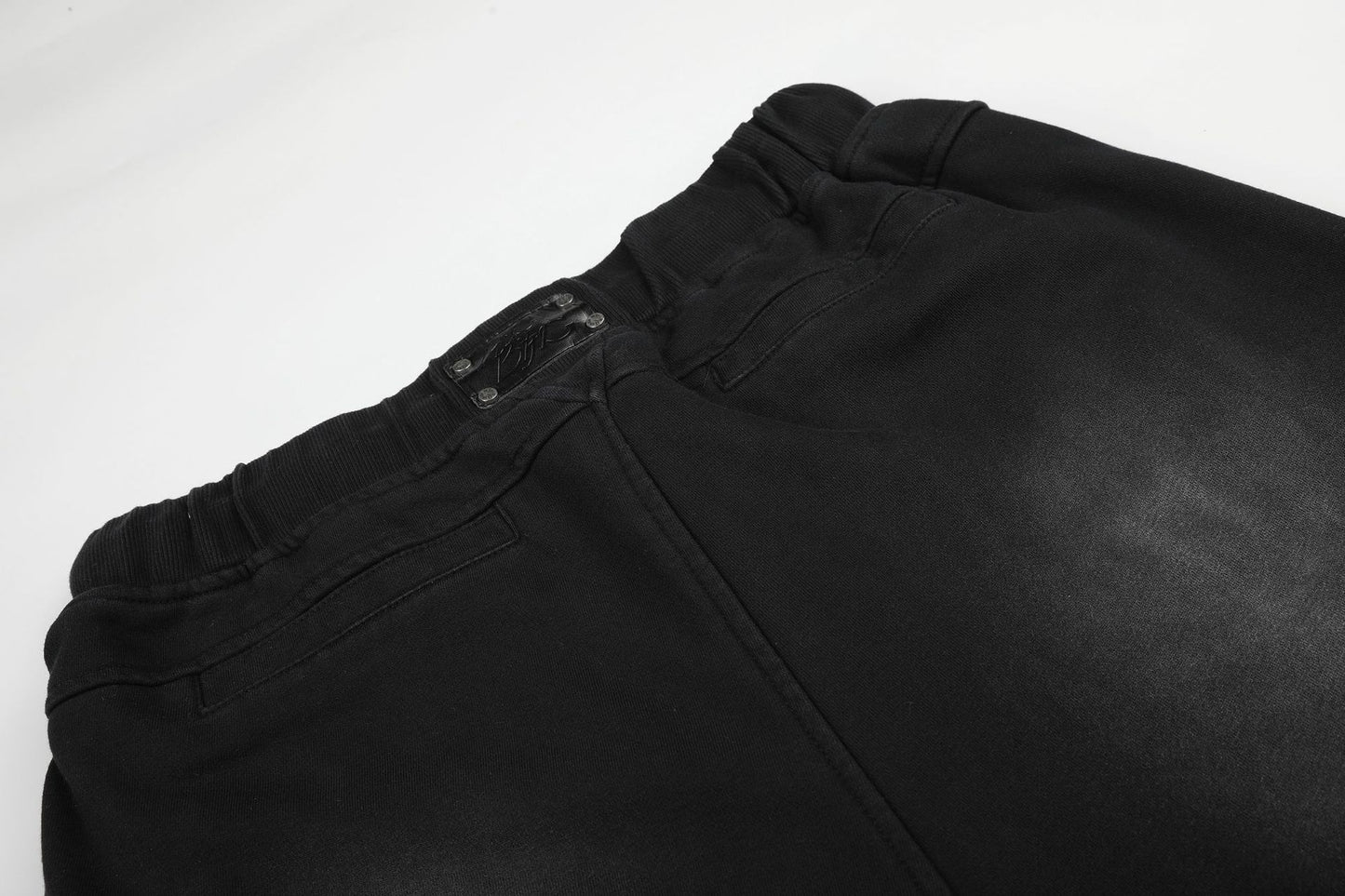 Washed Wide Leg Half Sweatpants WN26127