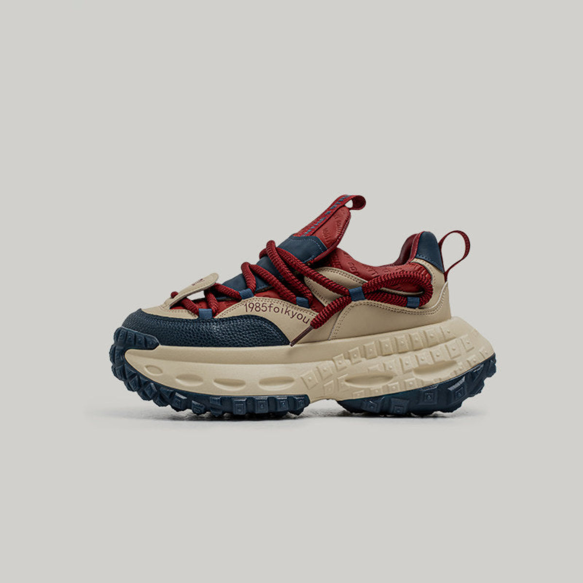 Color Block Chunky Sole Lace-Up Sneakers WN23495