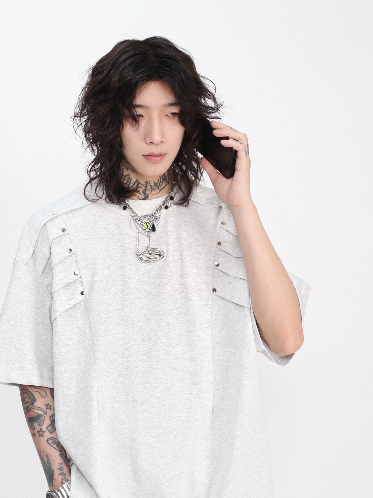 Metal Rivet Pleats Oversize Short Sleeve T-Shirt WN24410