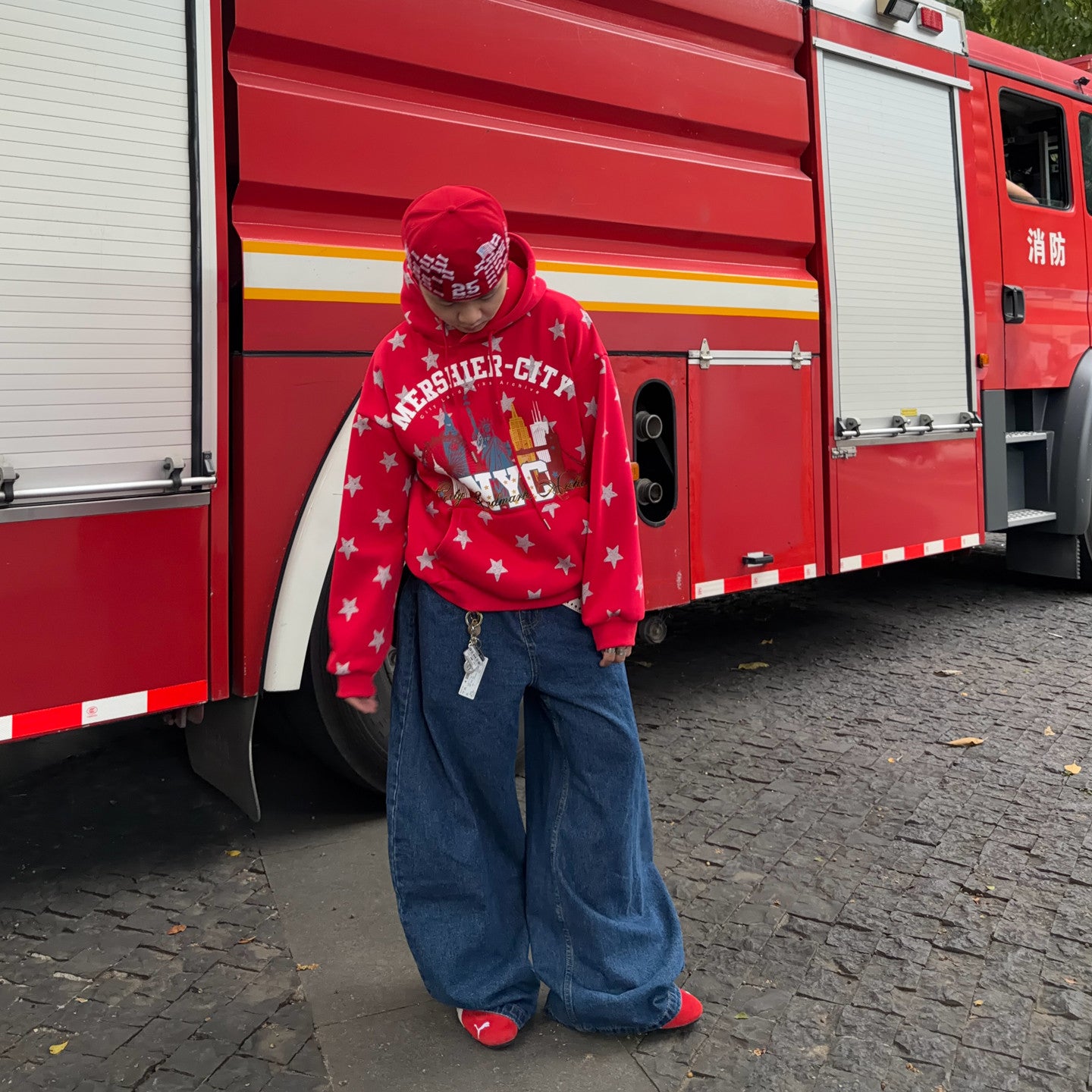 Star Print Fleece Oversize Pullover Hoodie WN24359
