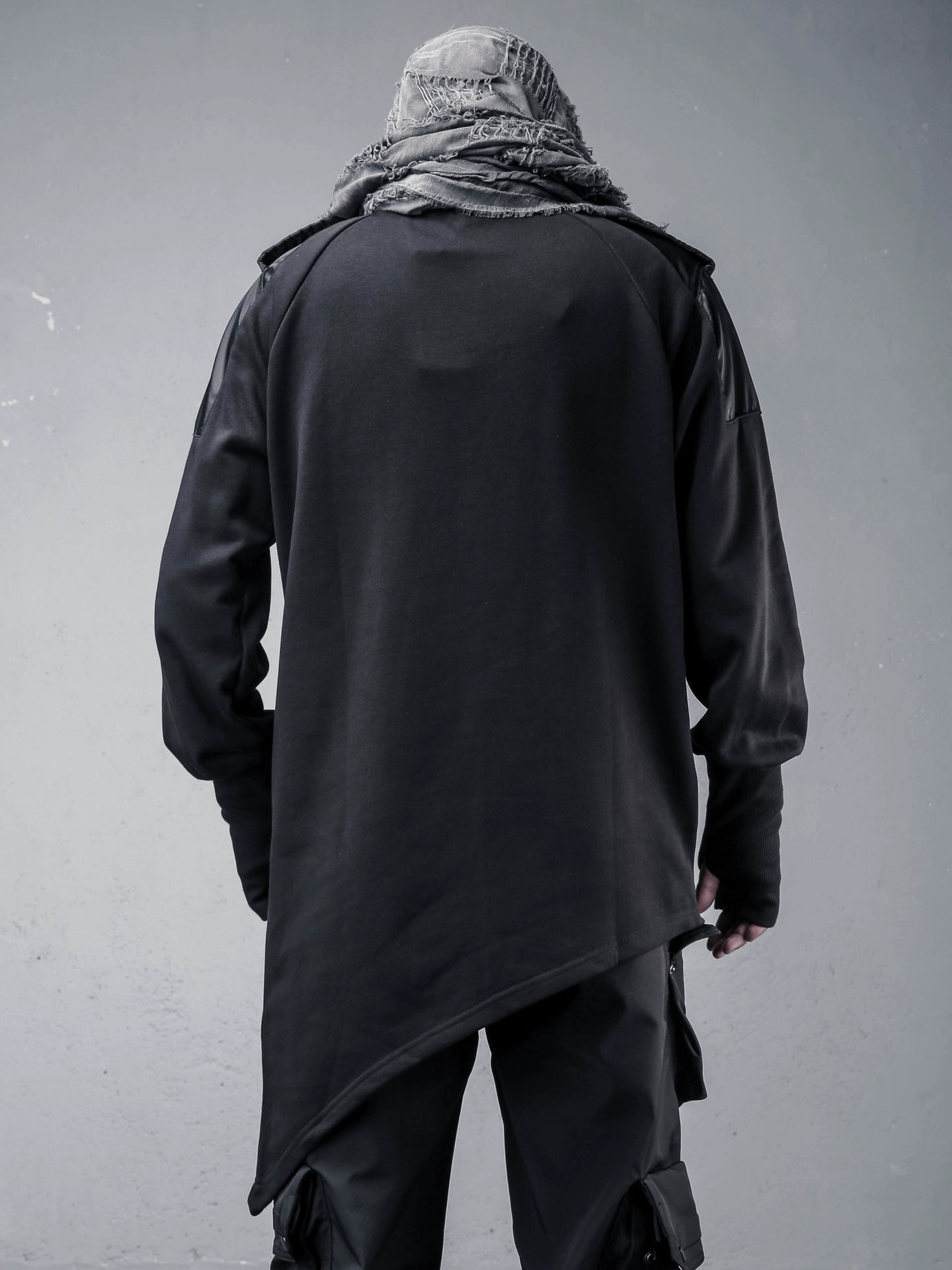 Asymmetric Mix Patch Sweatshirt WN22342