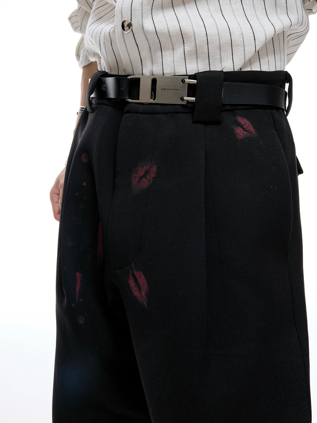 Pleats Lip Print Flare Trousers WN20538