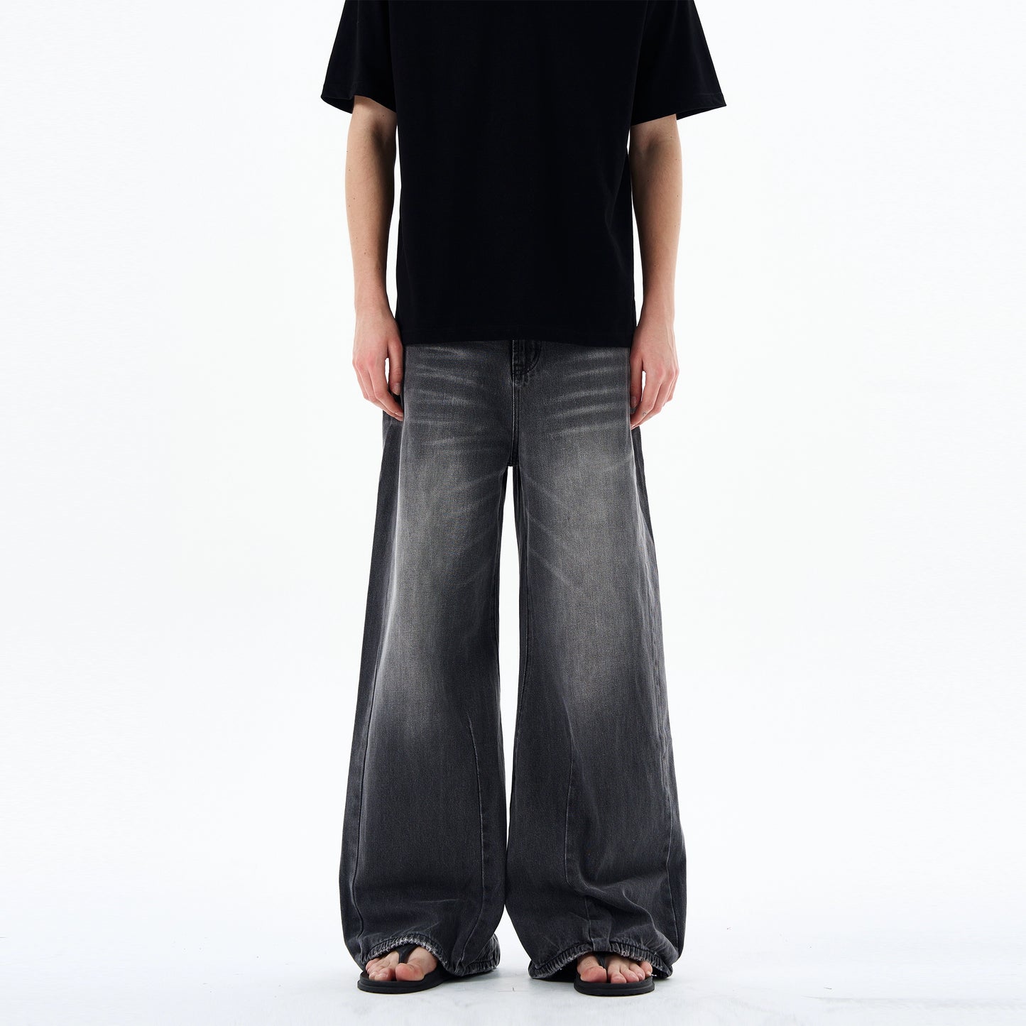 Washed Wide Leg Denim Jeans WN19208