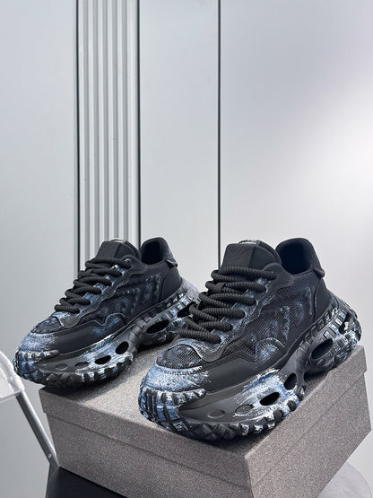 Damage Graffiti Print Chunky Sole Sneakers WN24585