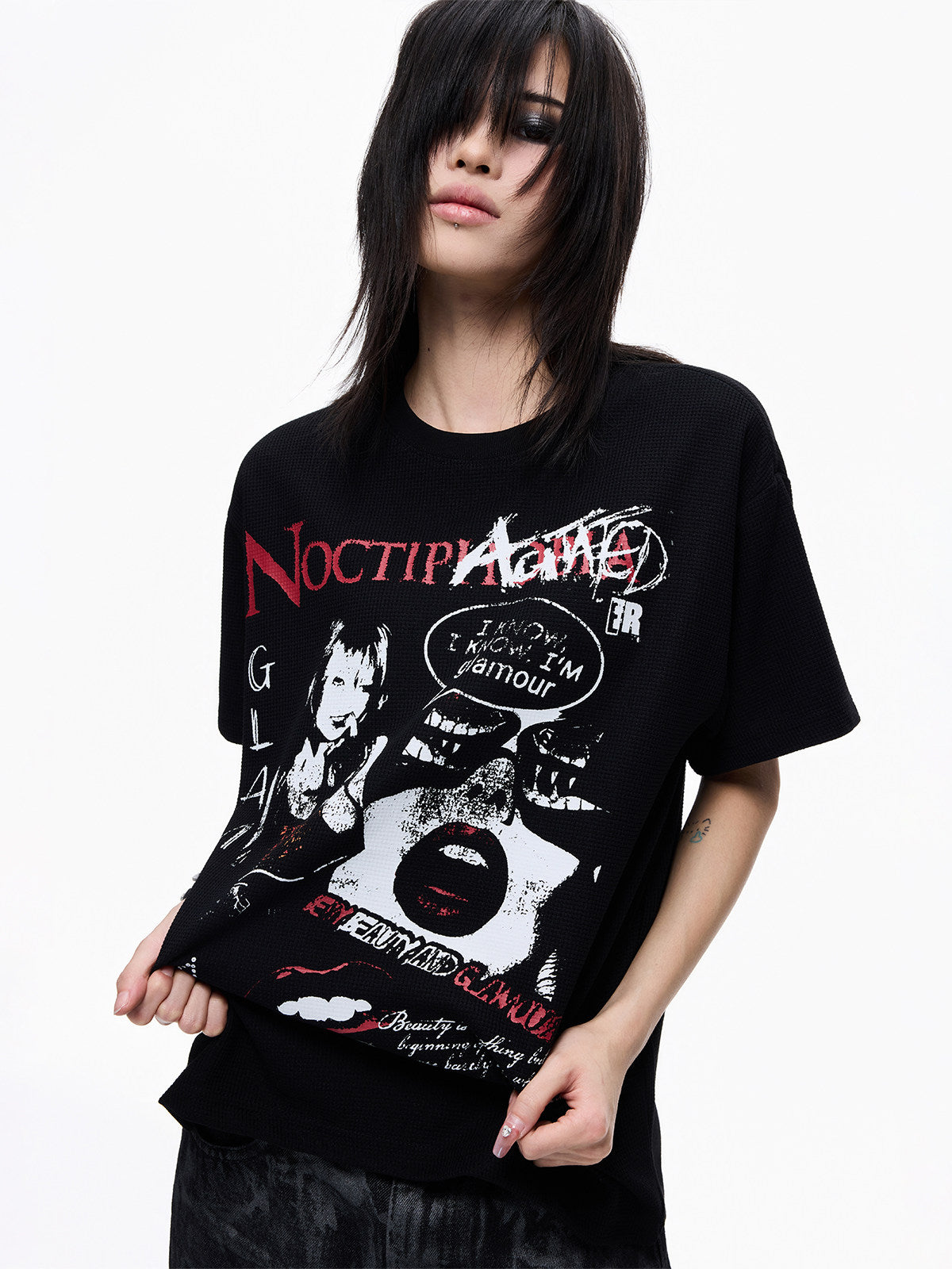 Portrait Graphic Print Cropped Short Sleeve T-Shirt WN27316