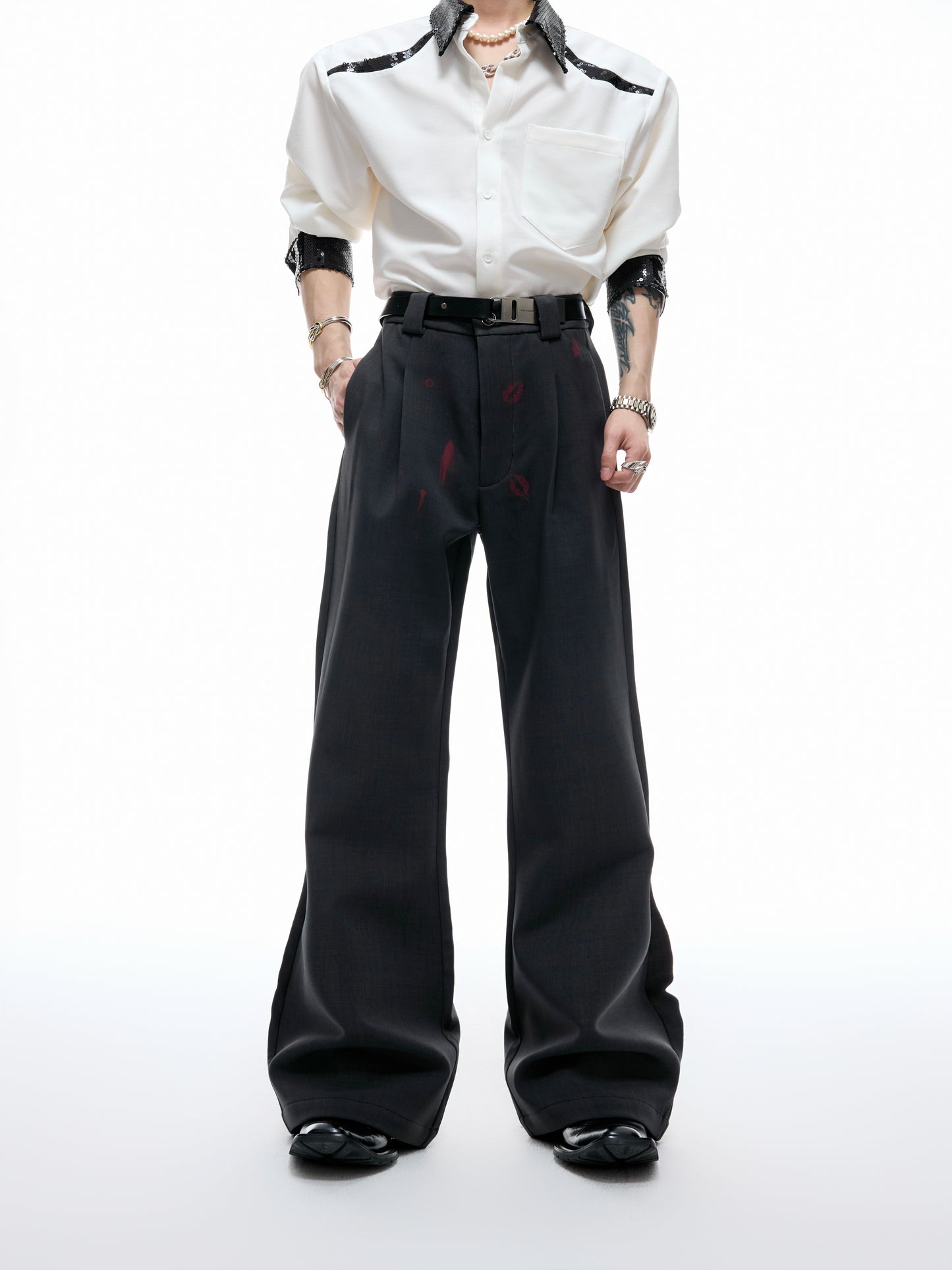 Pleats Lip Print Flare Trousers WN20538