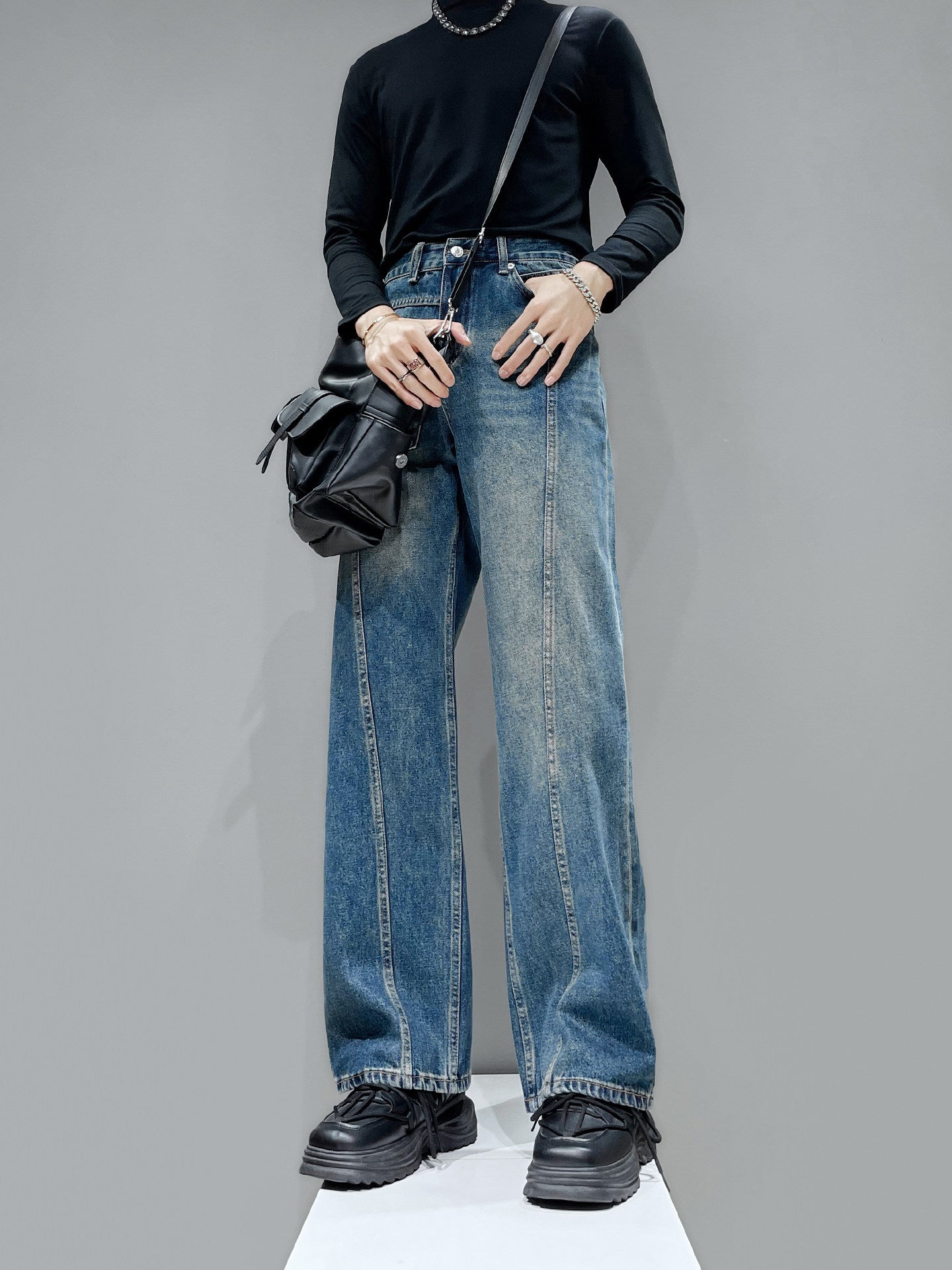 Pocket Patchwork Wide Leg Denim Jeans WN23913