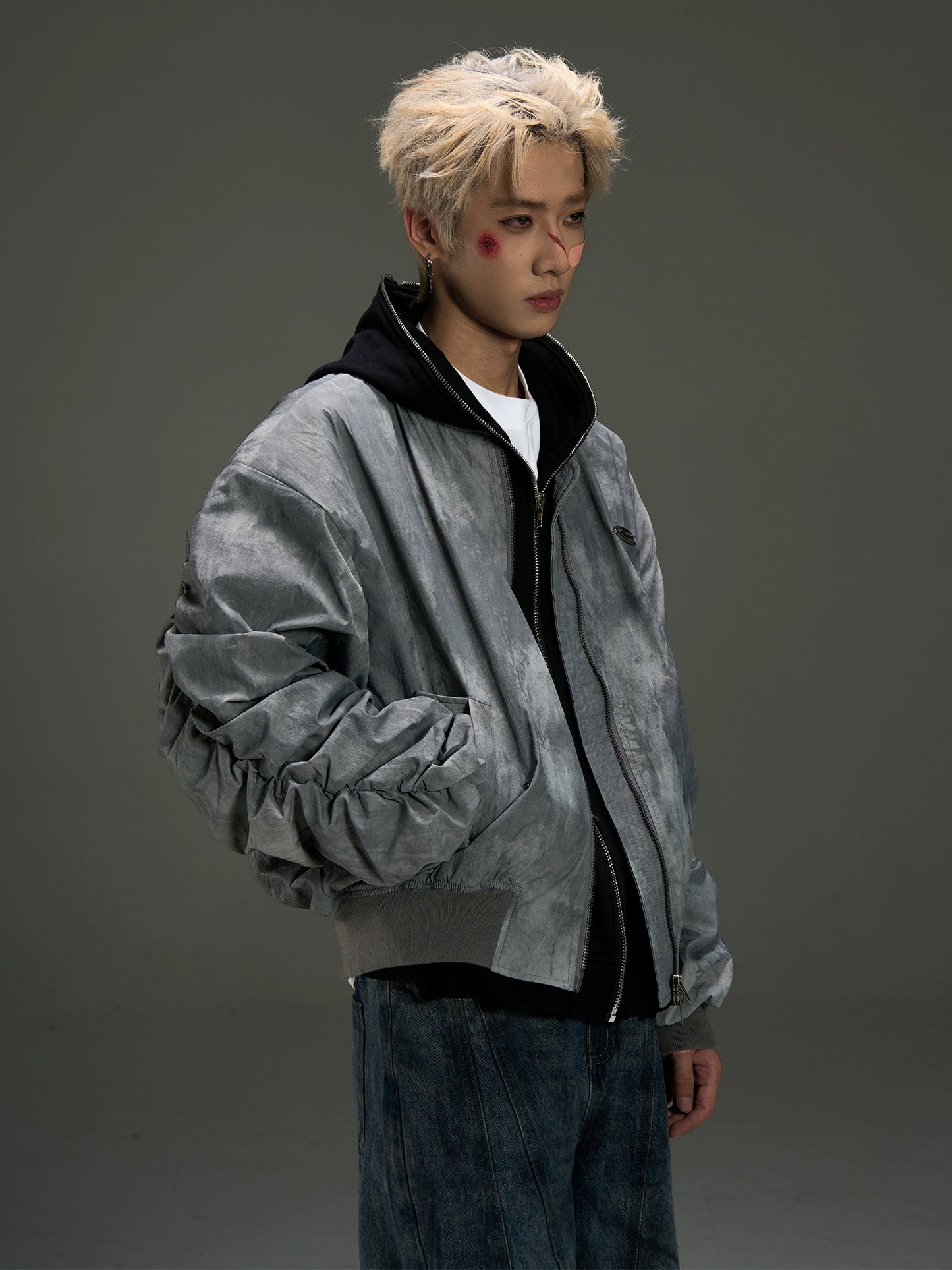 Heavyweight Design Pleats Bomber Jacket WN8475