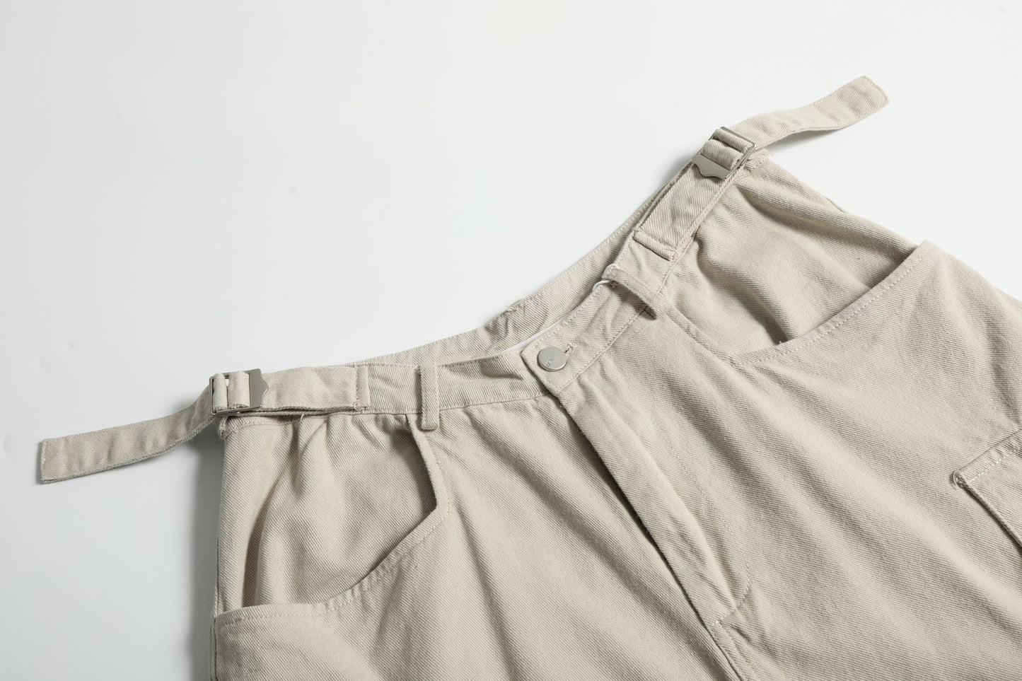 Multi-Pocket Wide Leg Cargo Half Pants WN18574