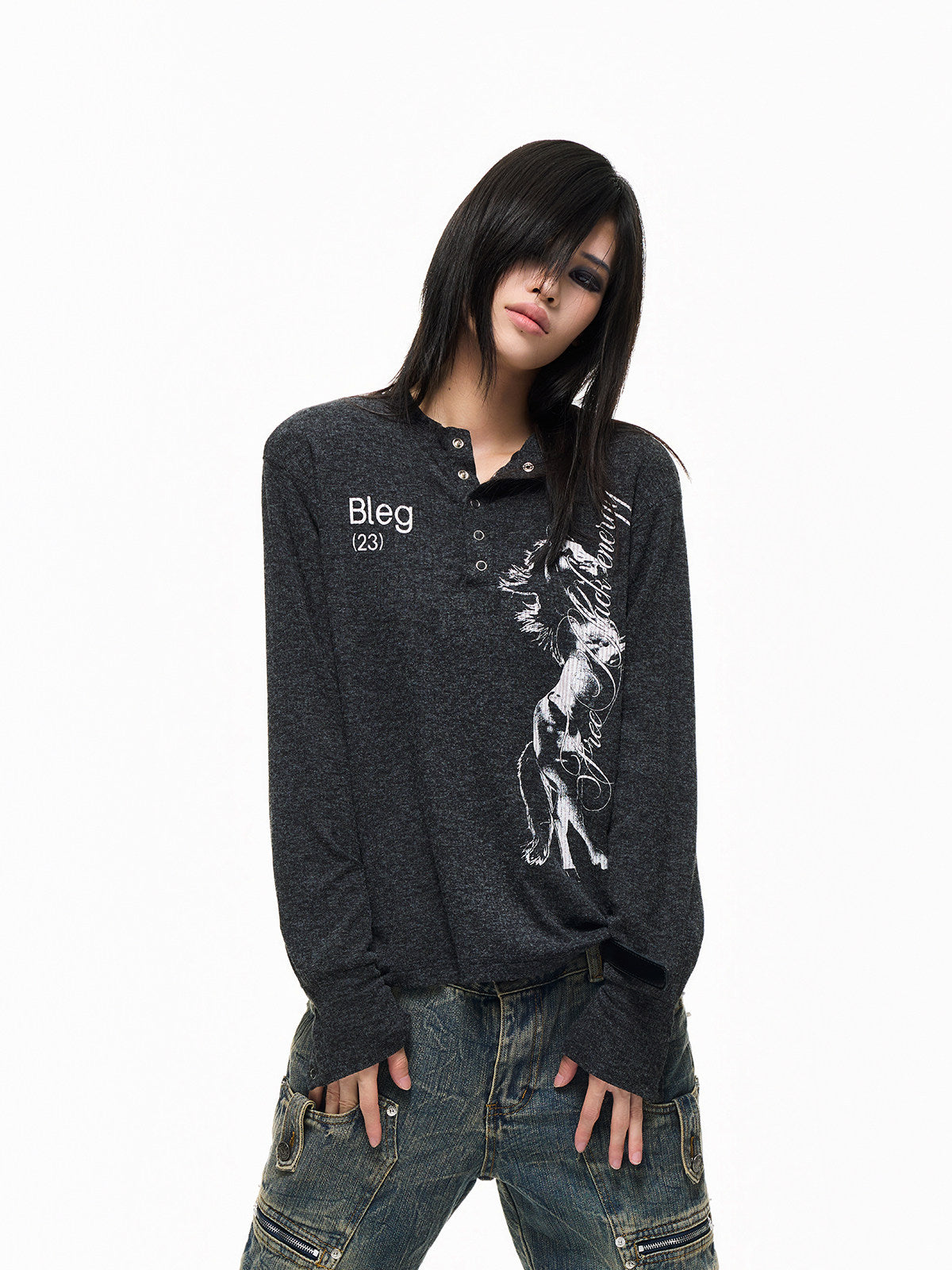 Henley Neck Horse Print Regular Shoulder Long Sleeve T-Shirt WN27329