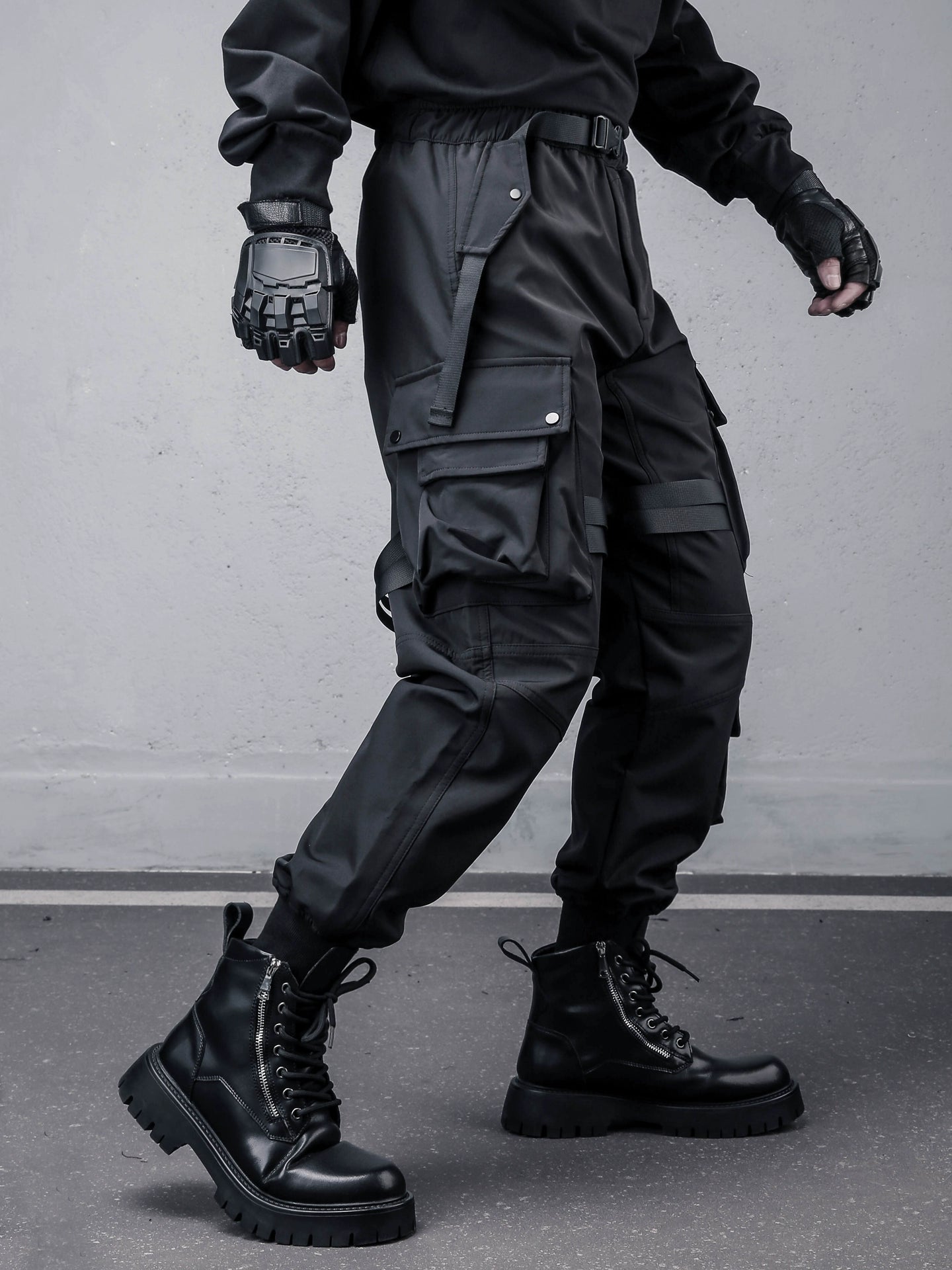 Multi Pocket Cuffed Cargo Pants WN22358