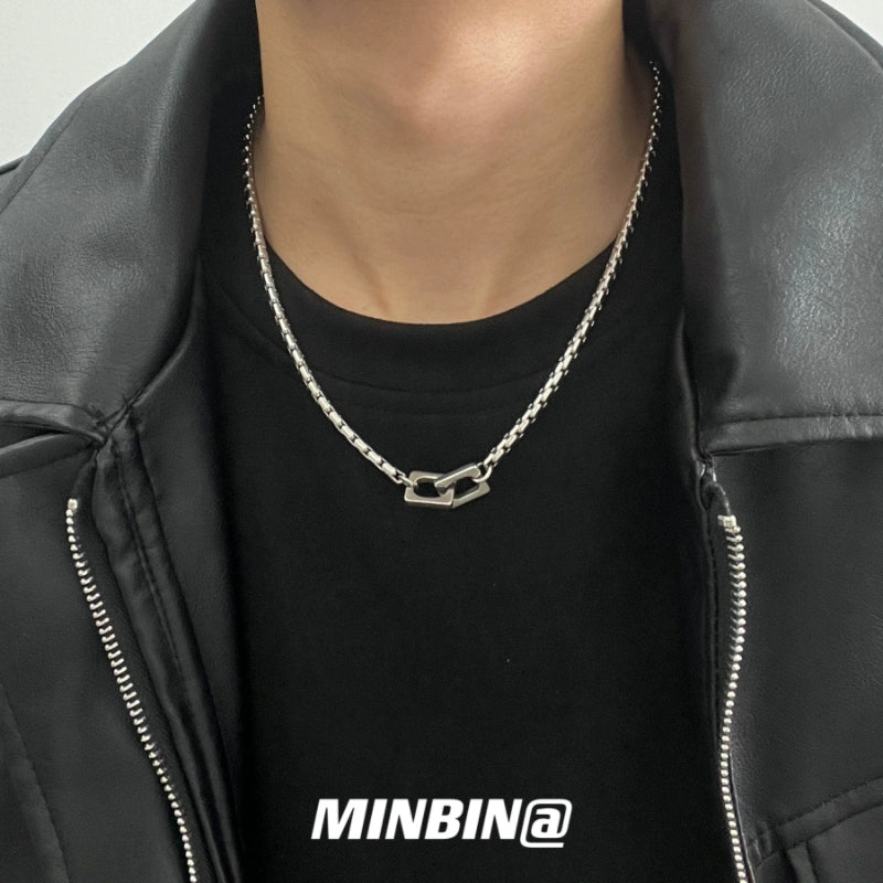 Double Ring Buckle Titanium Steel Necklace WN19246