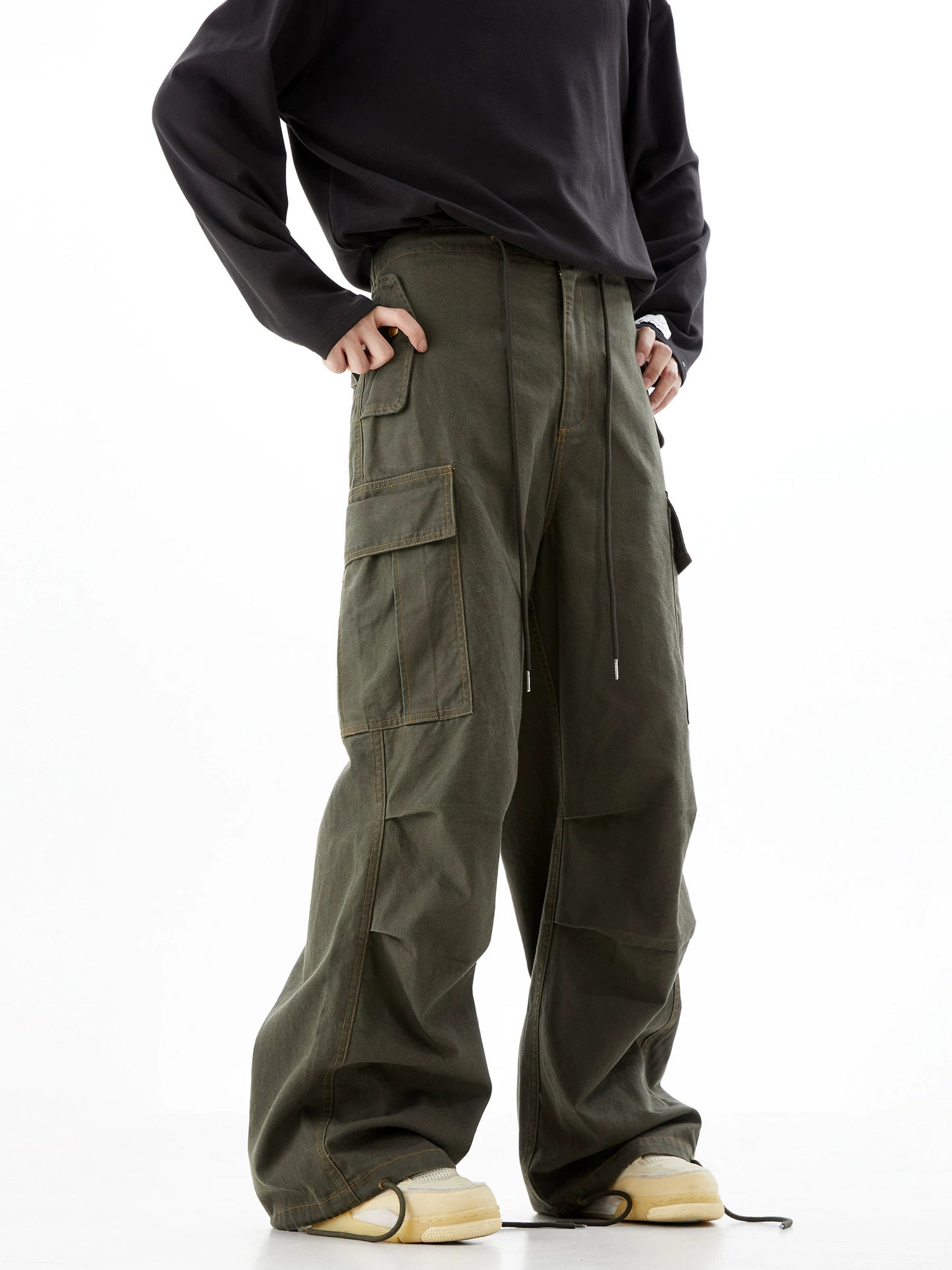 Multiple Pockets Wide-Leg Parachute Cargo Pants WN10378