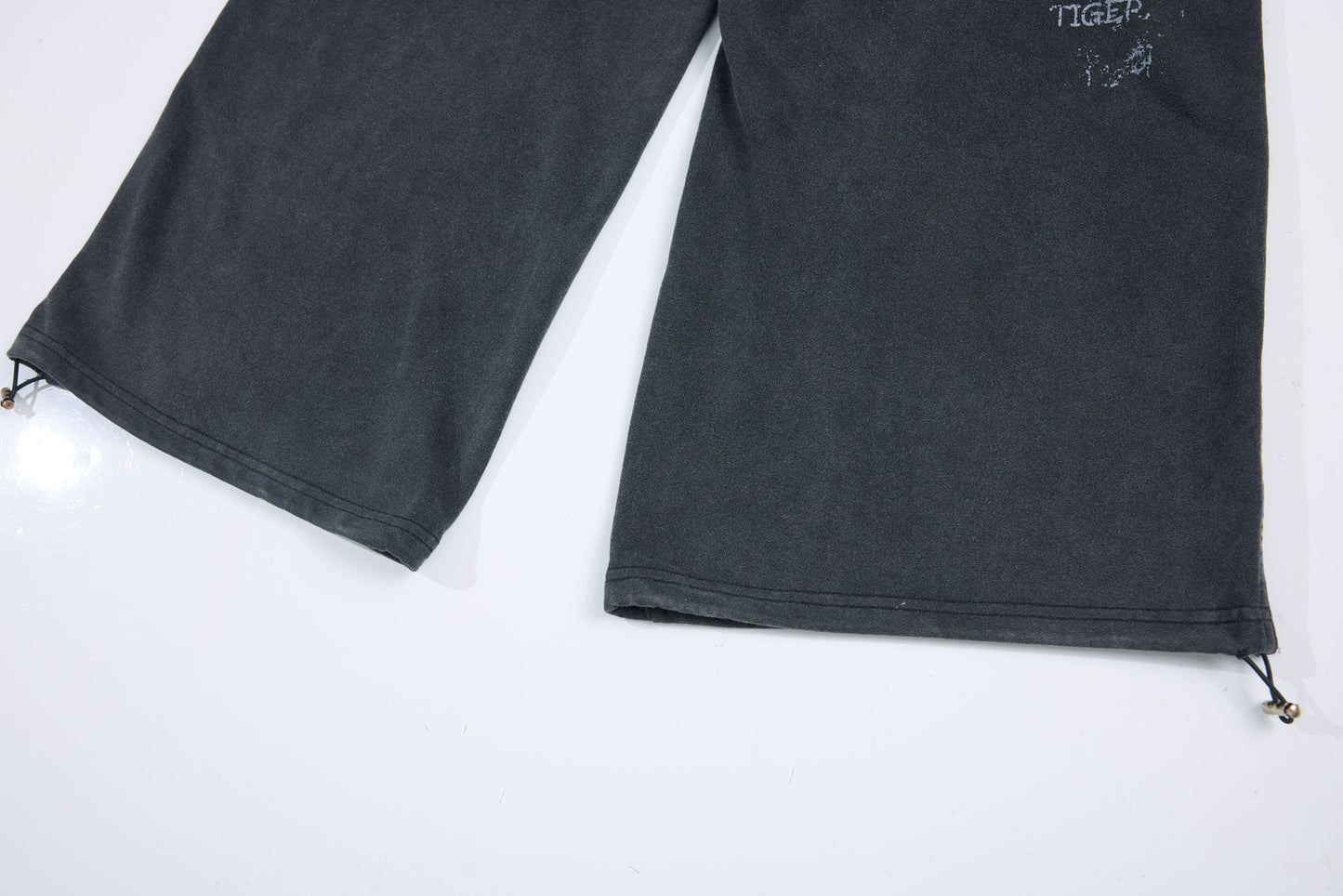Washed Fade Graphic Wide Leg Sweatpants WN26098