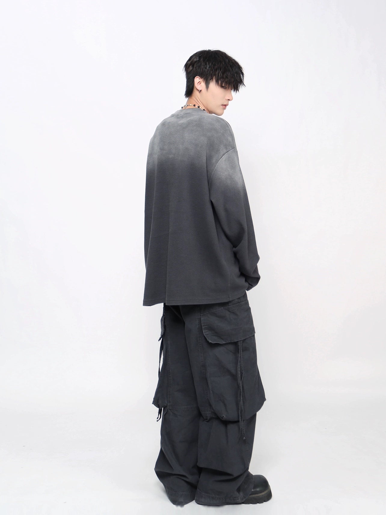 Gradient Damage Pocket Letter Print Long Sleeve T-Shirt WN21029