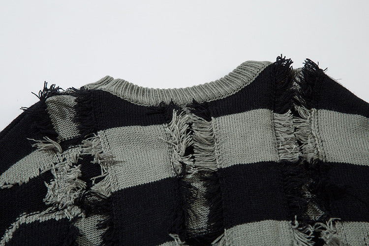 Damage Hem Colorblock Striped Knit Sweater WN11454