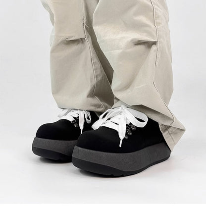 Chunky Sole Puffy Design Suede Sneakers WN19141