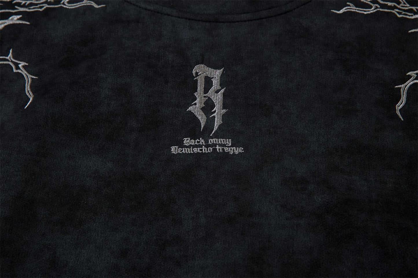 Embroidery Suede Design Oversize Short Sleeve T-Shirt WN15080