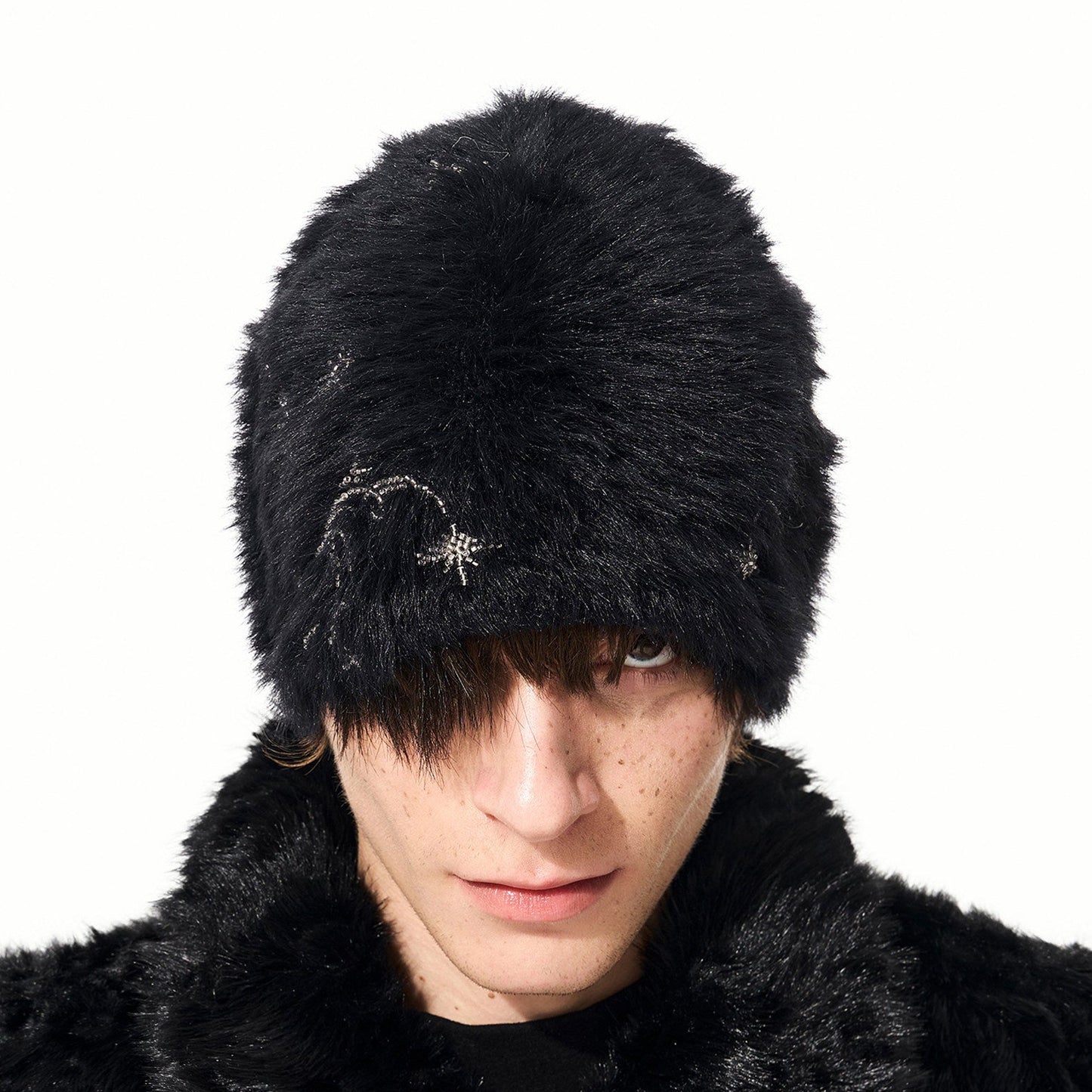 Fake Fur Embroidery Knit Hat WN22689