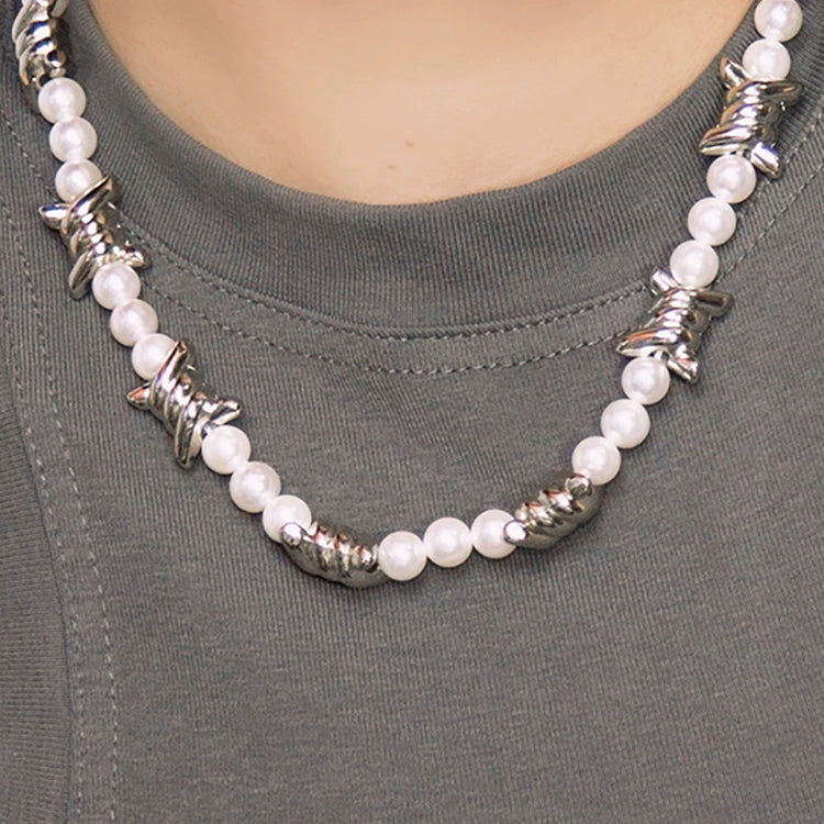 Barbed Wire Pearl Necklace WN21112