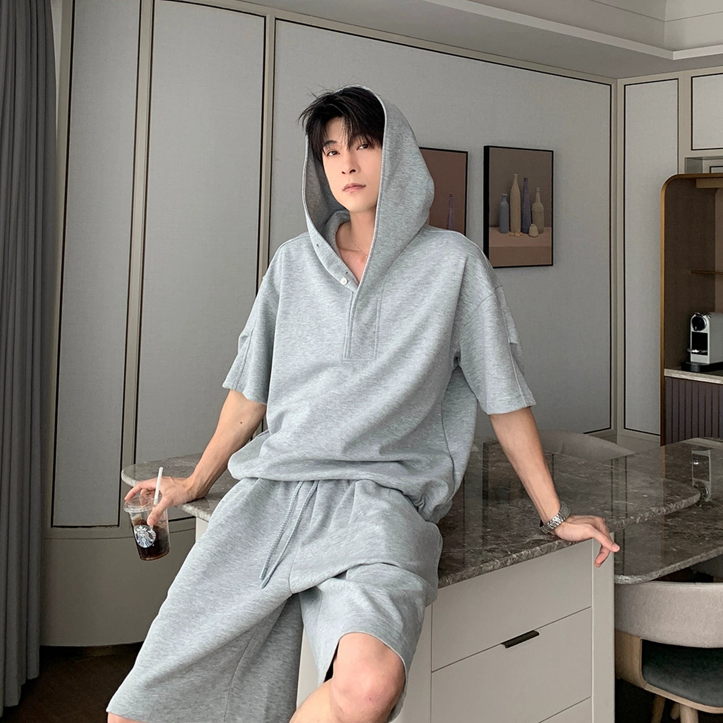 Sporty Short Sleeve Hooded T-Shirt & Short Pants Setup WN20449