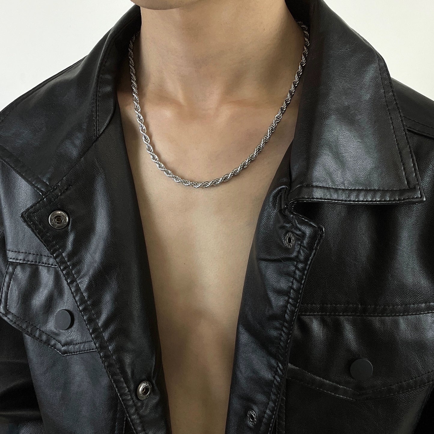 Twist Chain Titanium Steel Necklace WN19224