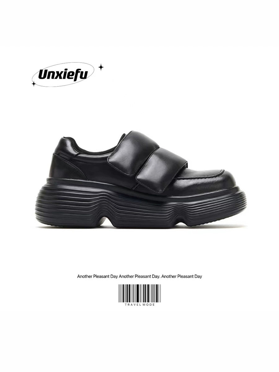 Square Toe Chunky Sole Velcro Dad Sneakers WN20774