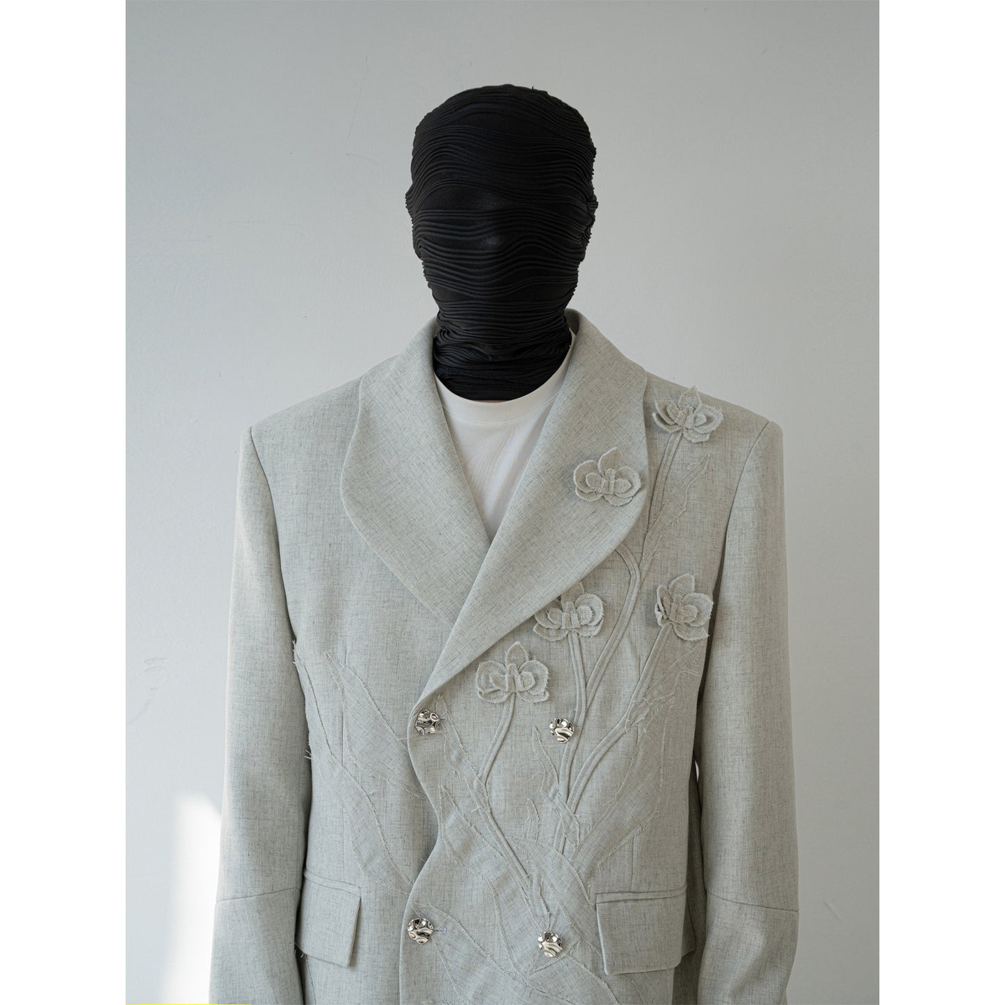 3D Flower Design Oversize Tailored Jacket & Trousers Setup WN23841