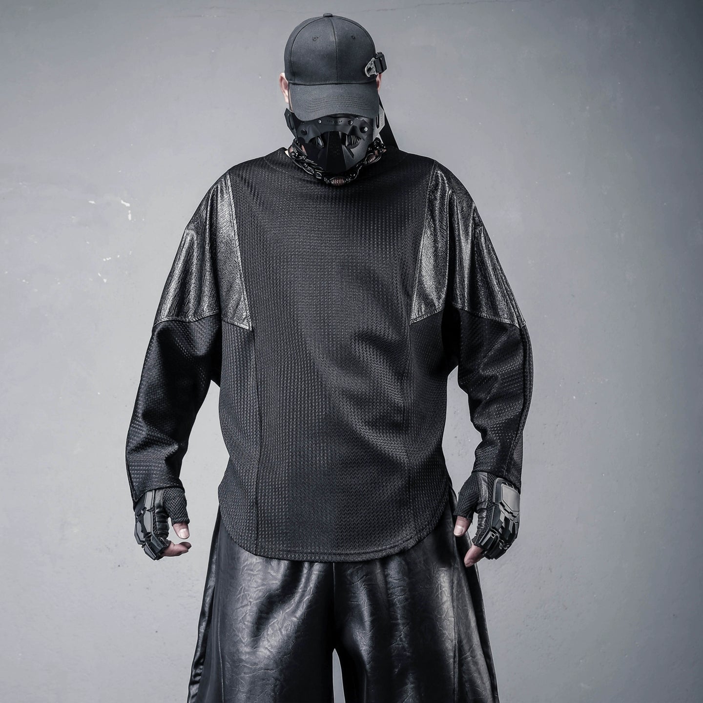 Structural Texture Batwing Long Sleeve T-Shirt WN22459