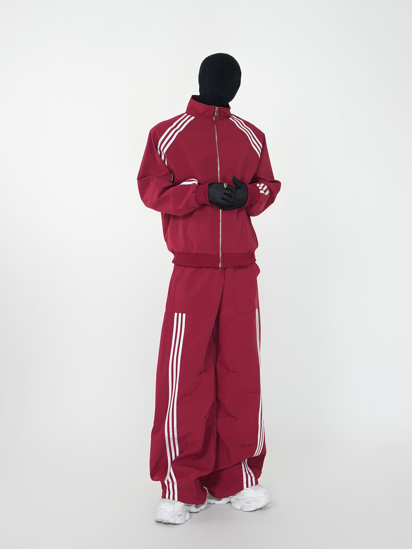 Three-Stripe Stand Neck Water-Repellent Jacket & Curved Wide Leg Pants Setup WN24142