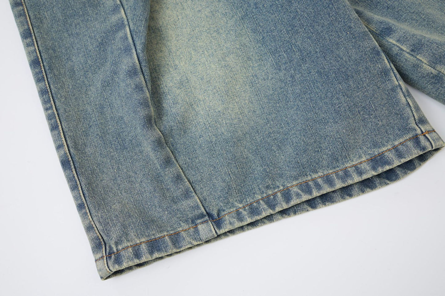 Washed Whisker Metal Buckle Denim Half Pants WN25513